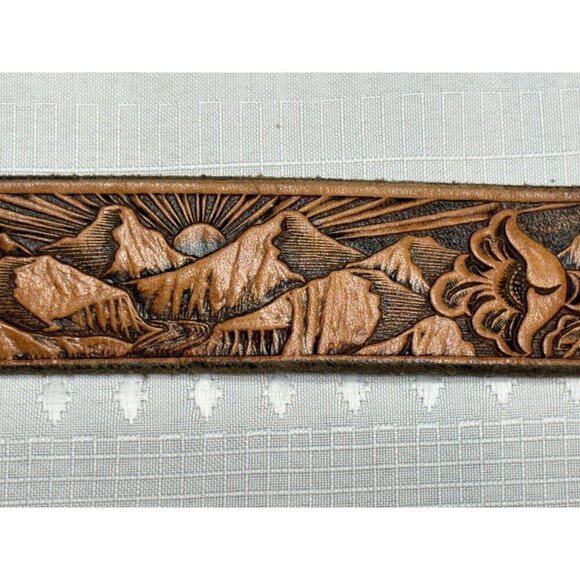 Handcrafted Leather Belt Men's Engraved Eagle Mountain Design Intricate Western - Picture 3 of 8